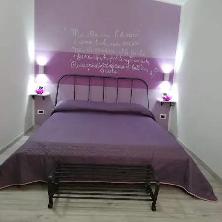 לינה וארוחת בוקר La Collina Dei Poeti