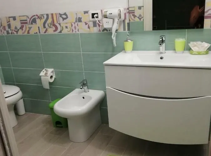 La Collina Dei Poeti לינה וארוחת בוקר