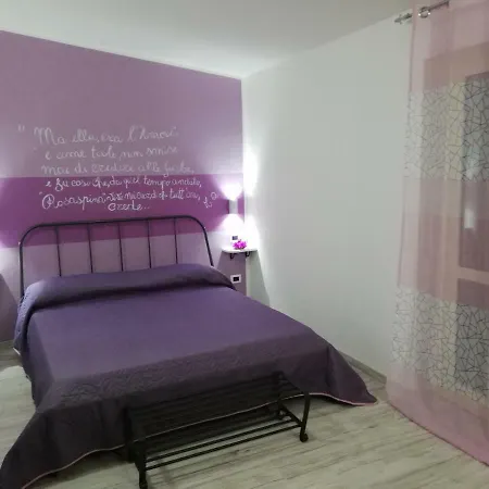 La Collina Dei Poeti Frühstückspension