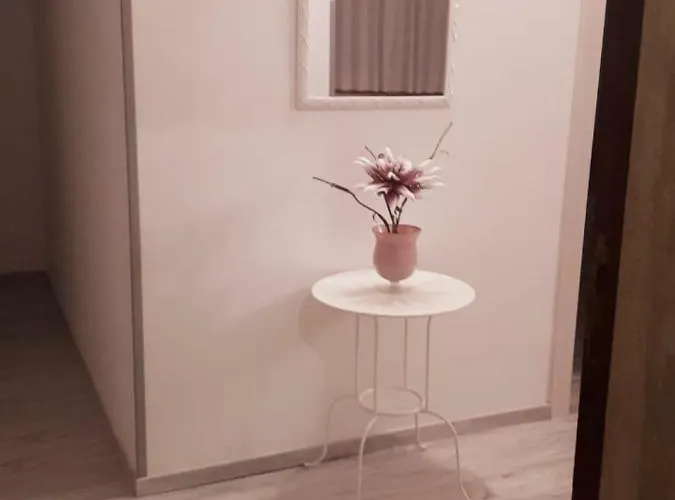 La Collina Dei Poeti